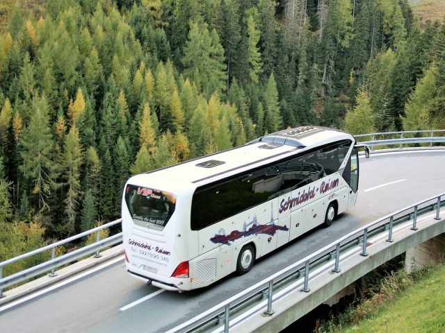 wynajem autokaru